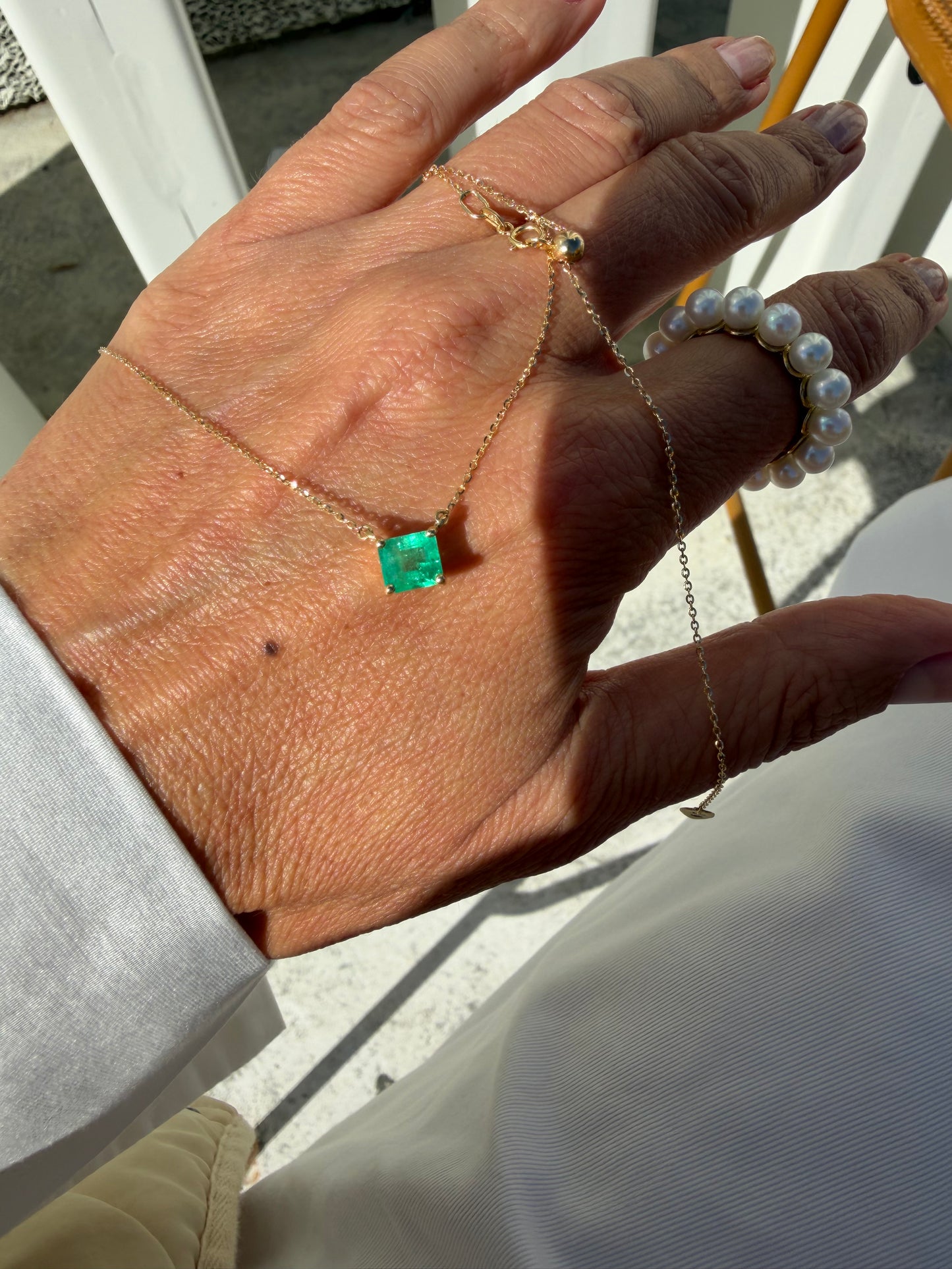 Catenina con smeraldo 1.15