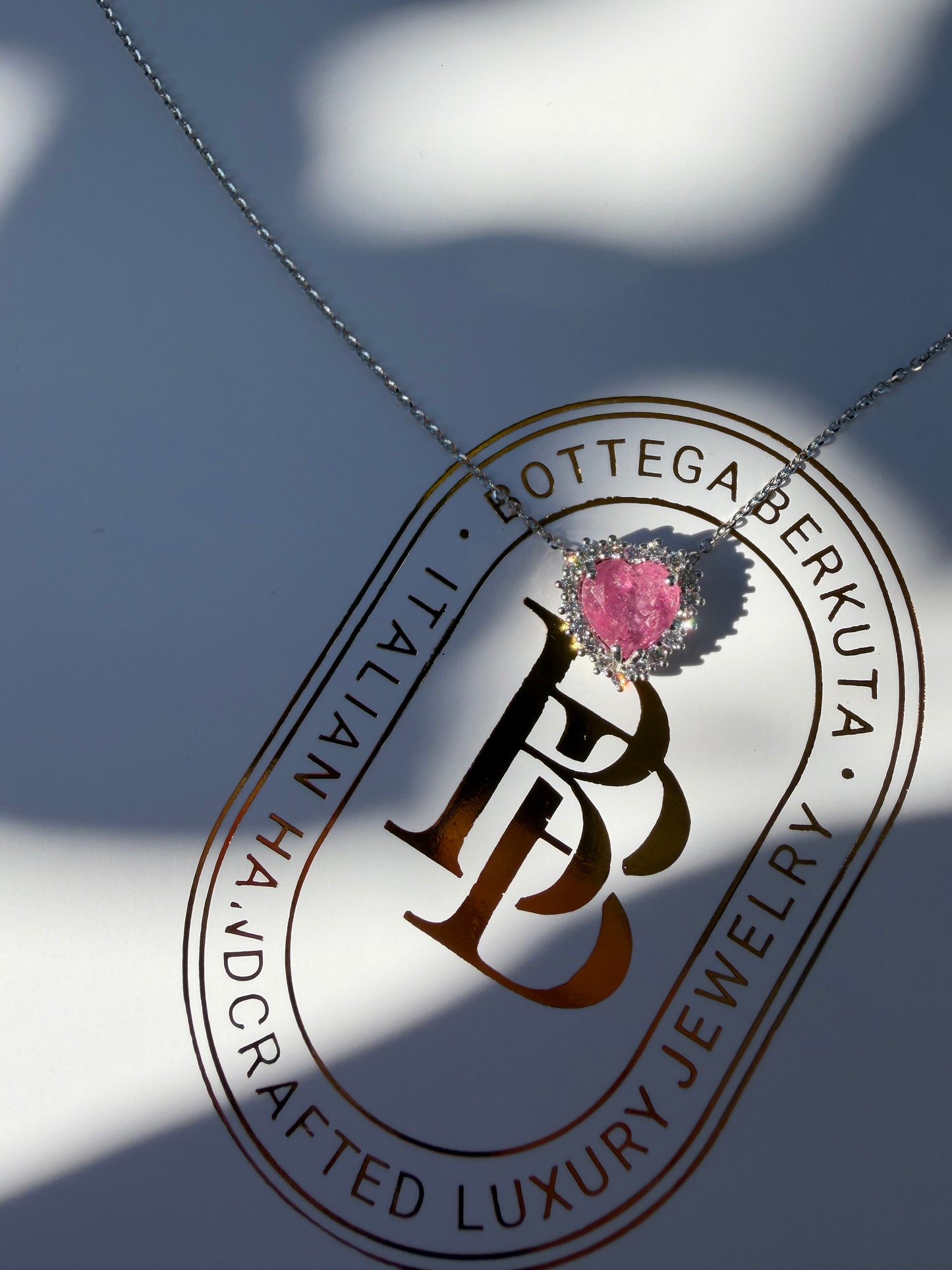 Catenina con cuore di tormalina