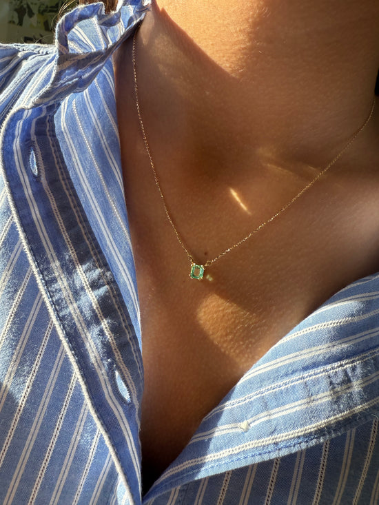 Catenina con smeraldo 0.56