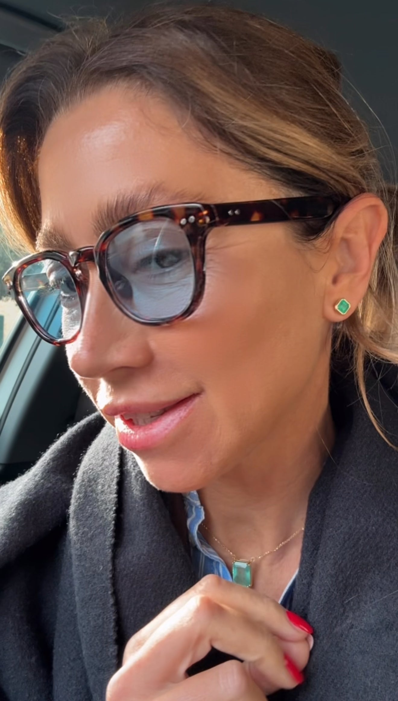 Orecchini con smeraldo 1.74