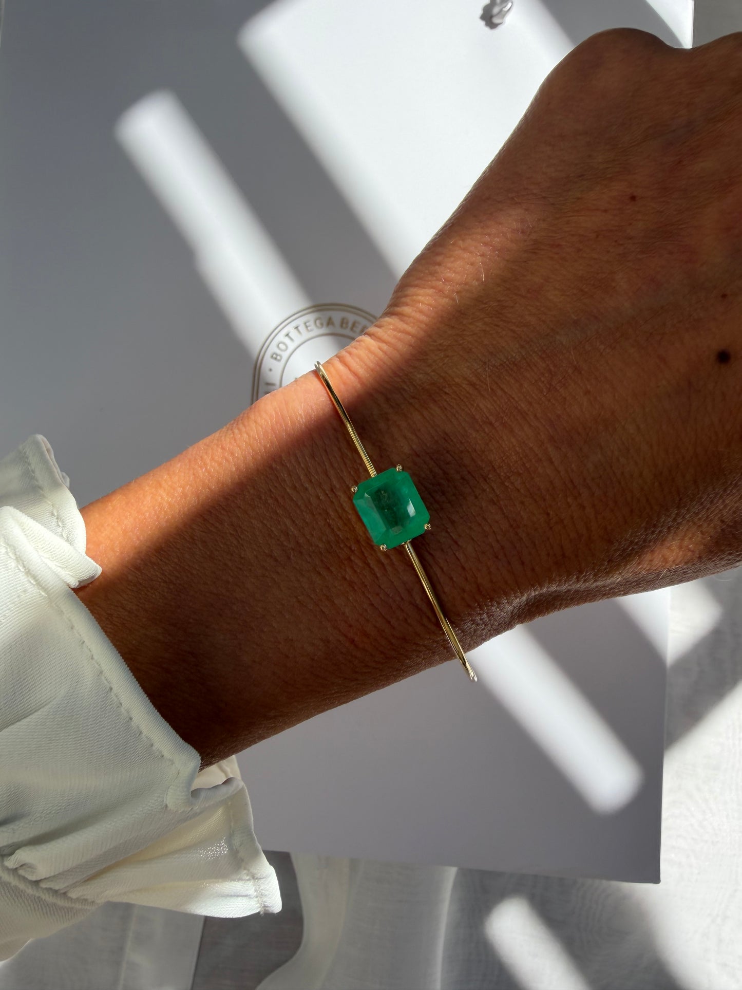 Bracciale con smeraldo 3.25