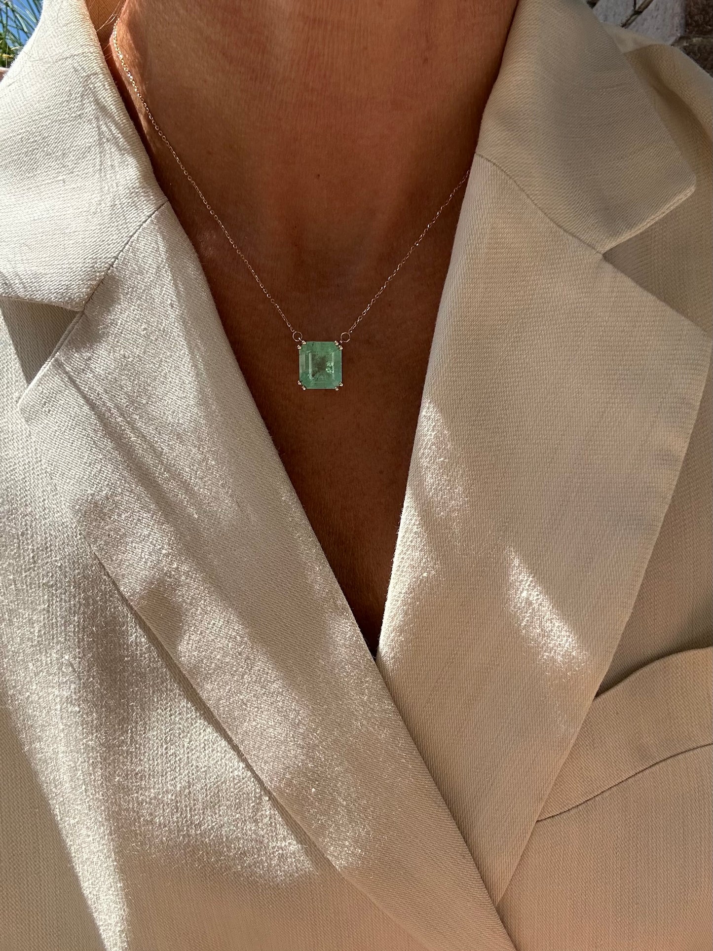 Catenina con smeraldo 7.45