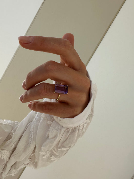 Anello con ametista