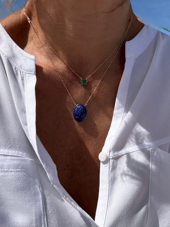 Catenina con cameo di lapislazzuli