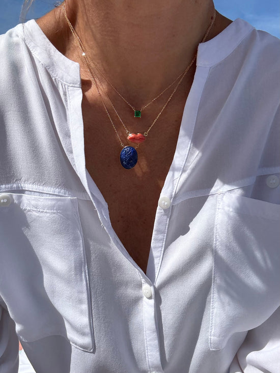 Catenina con cameo di lapislazzuli