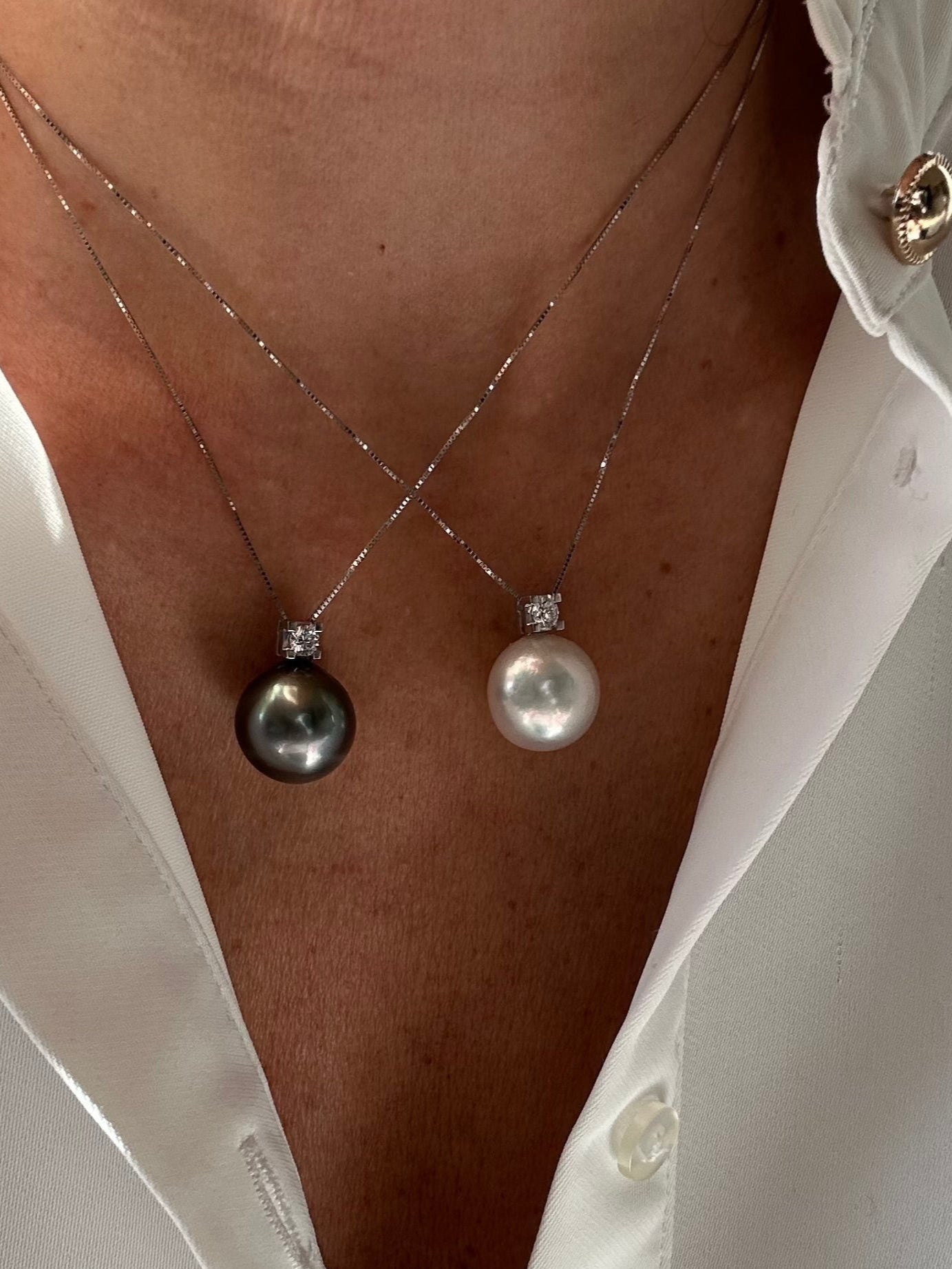 Perla di mare con diamante sulla catenina