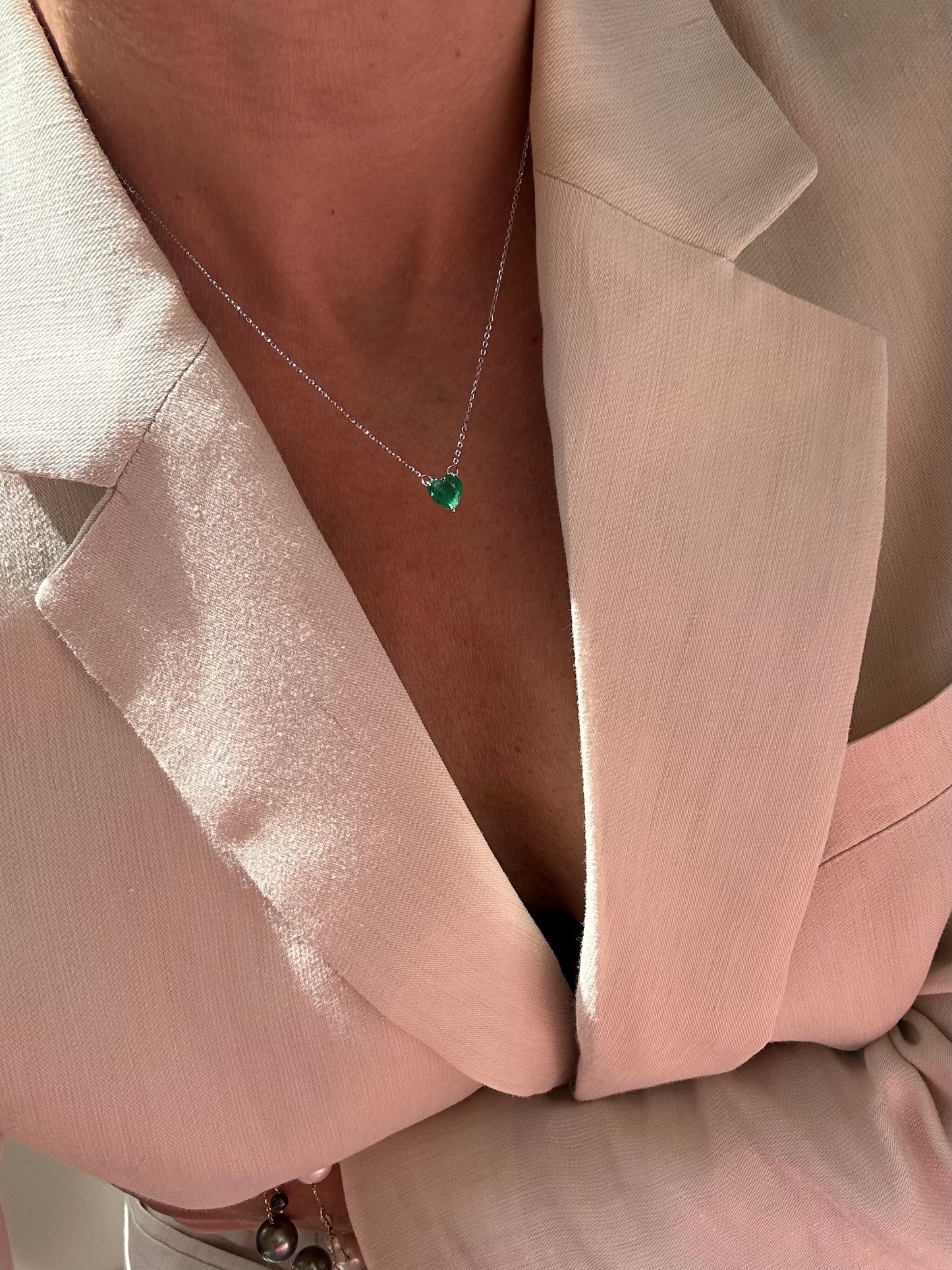 Catenina con cuore di smeraldo 1.00