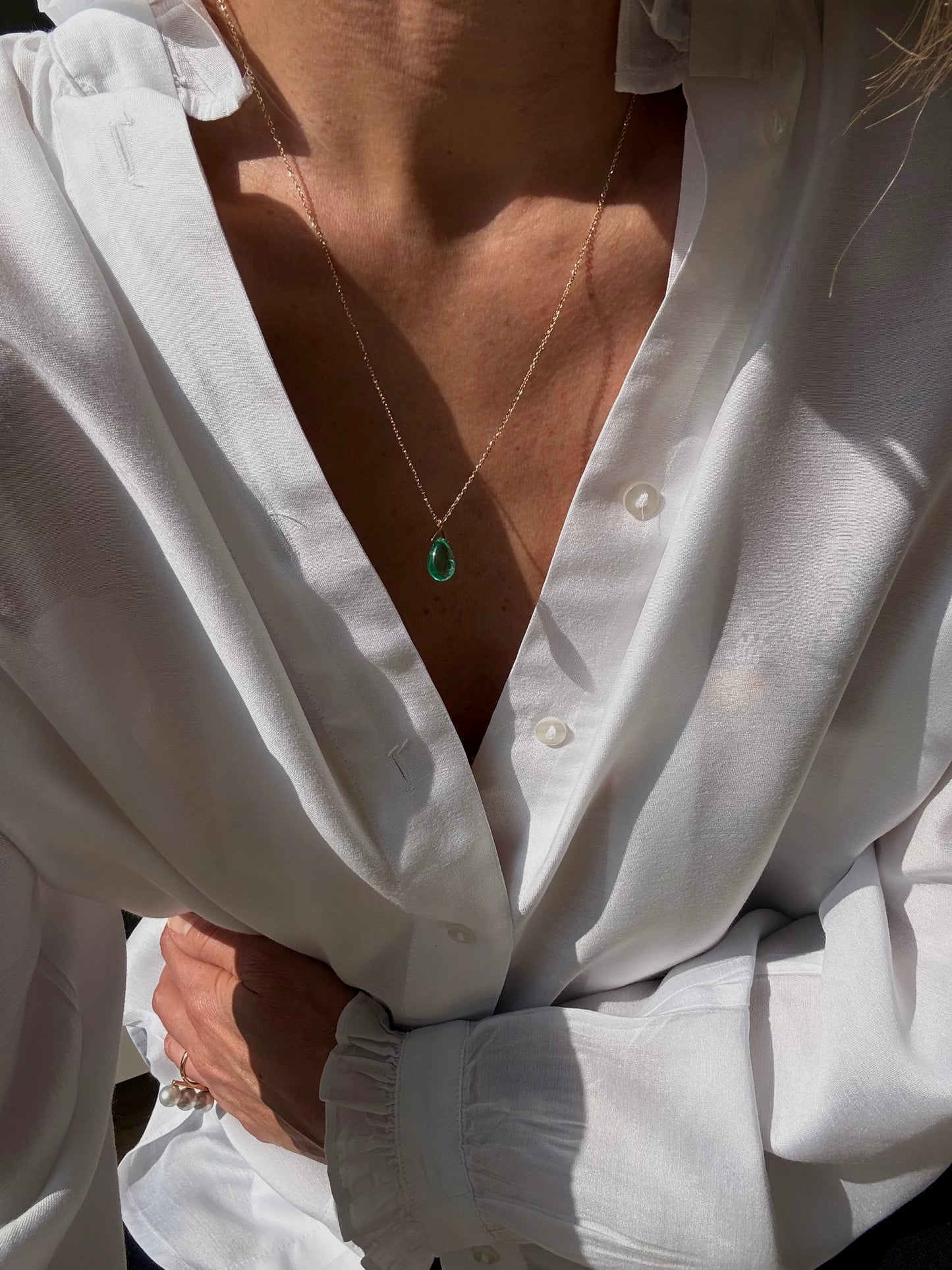 Изумрудная капля на цепочке