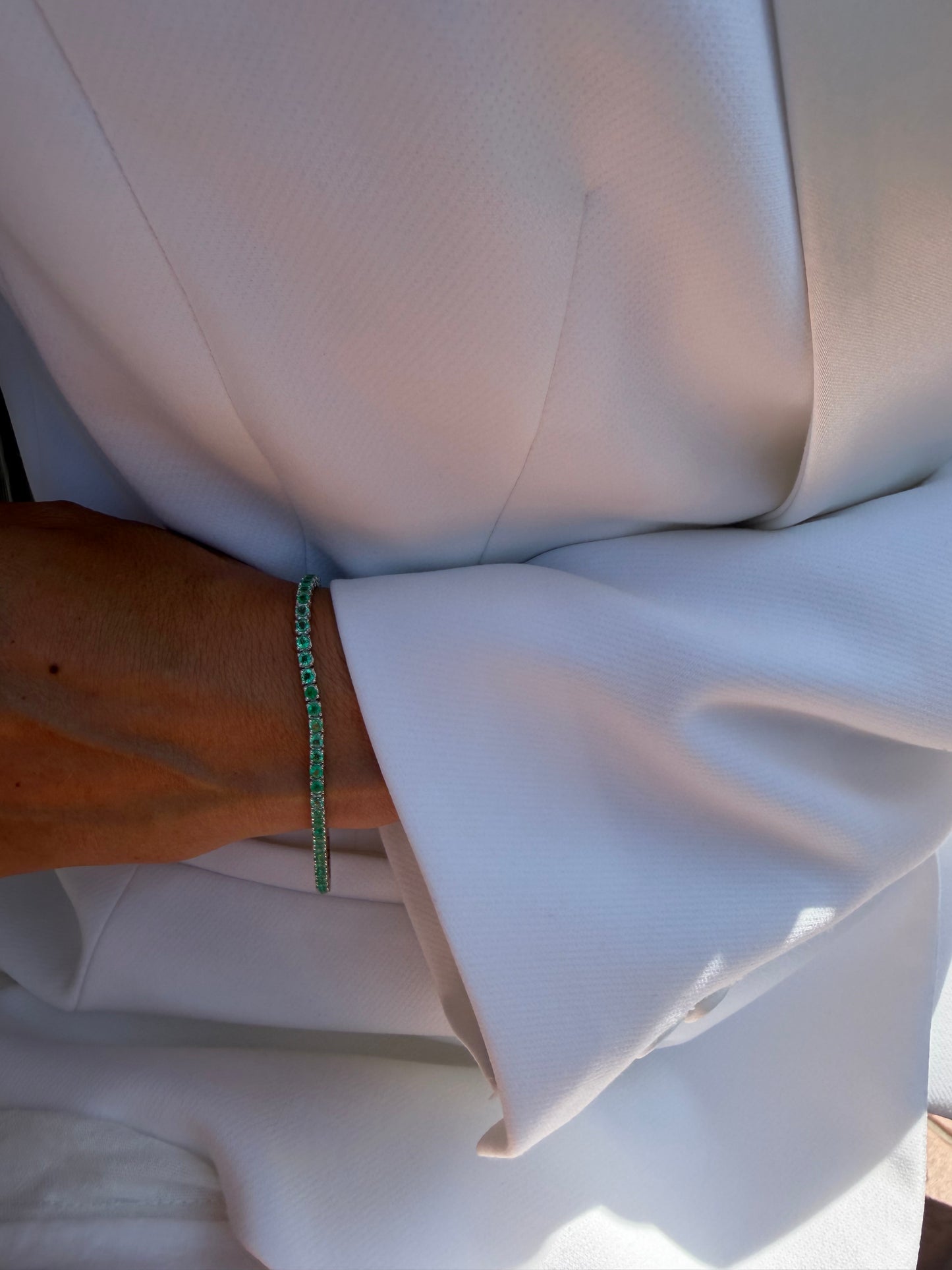 Bracciale a tennis con smeraldi
