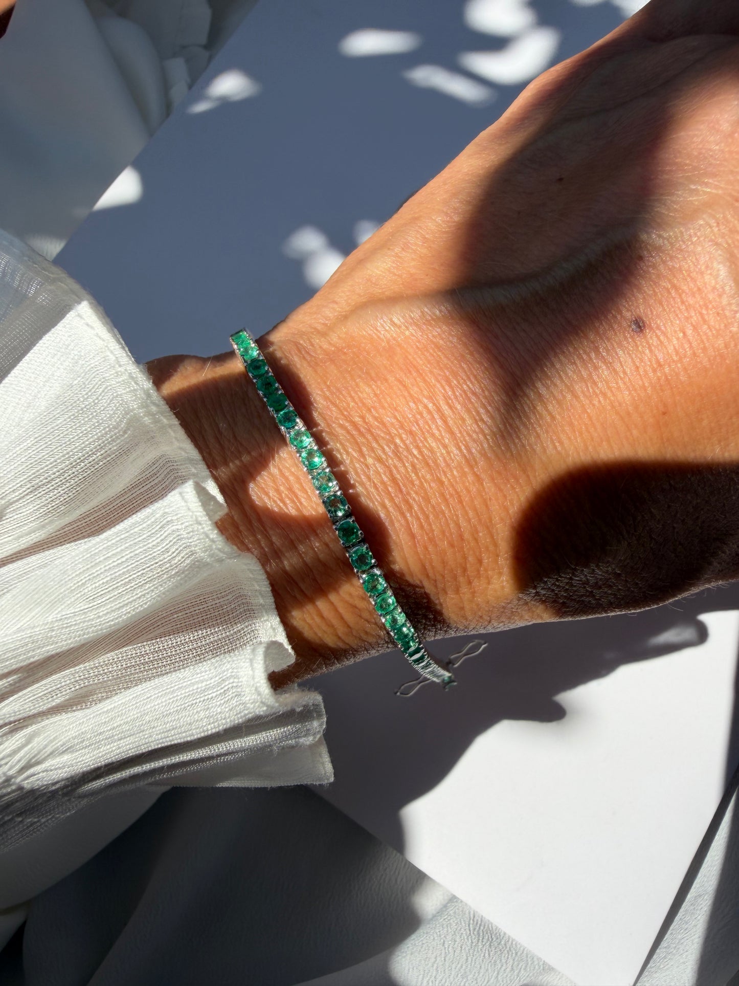 Bracciale a tennis con smeraldi