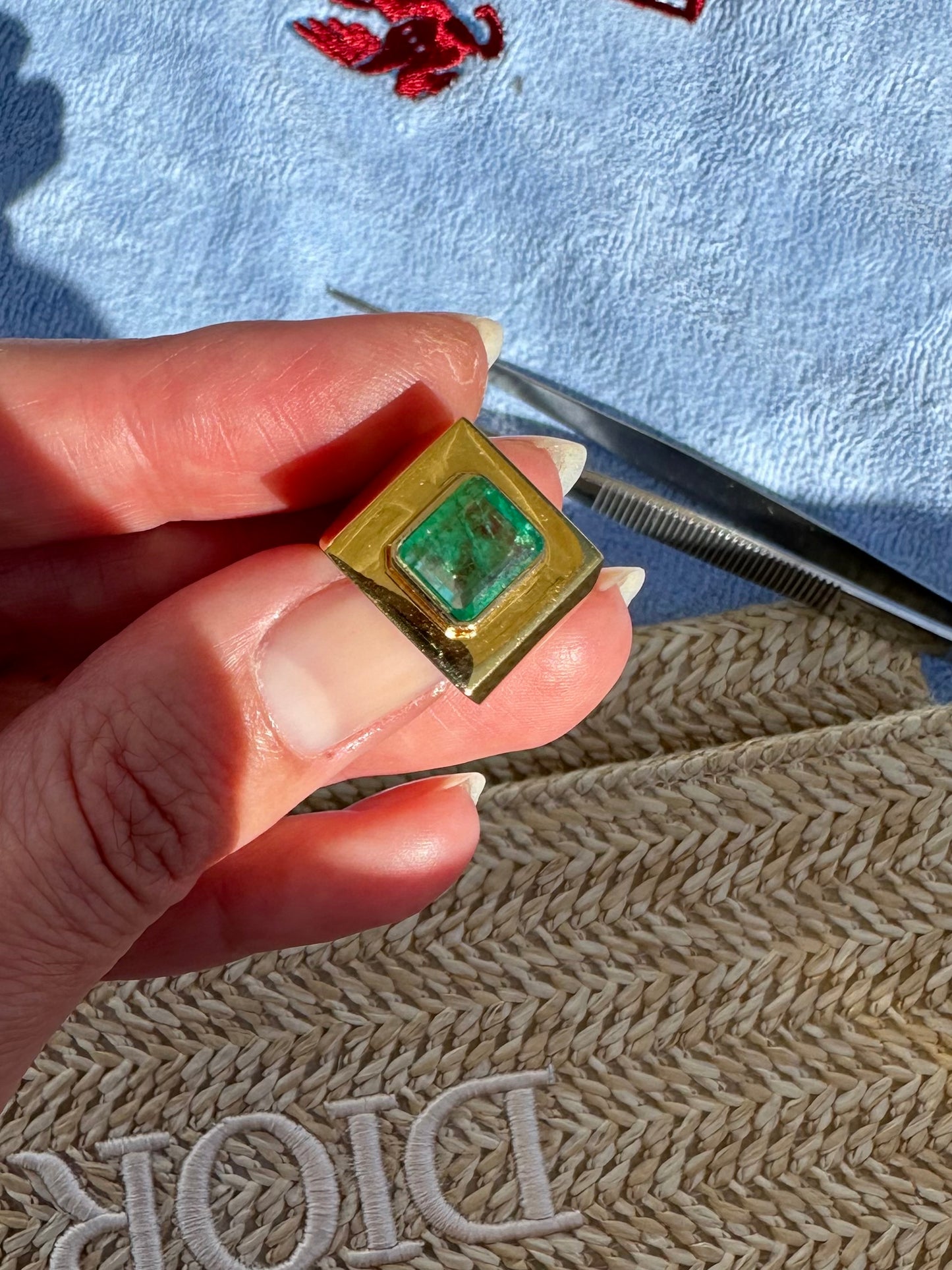 Chevalier con smeraldo