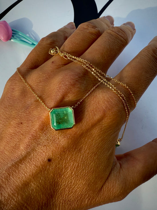 Catenina con smeraldo 4.20