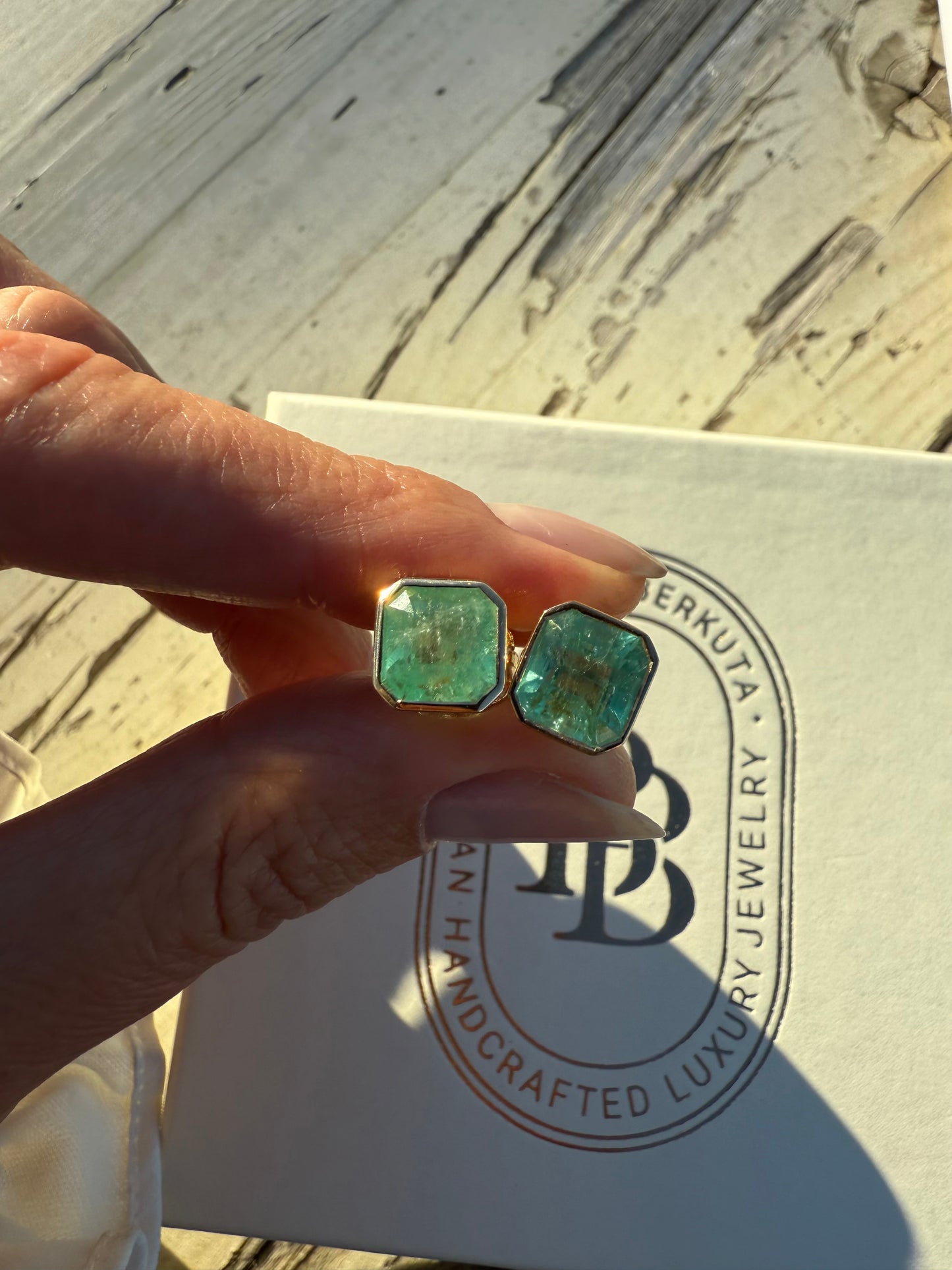 Orecchini con smeraldo 4.95