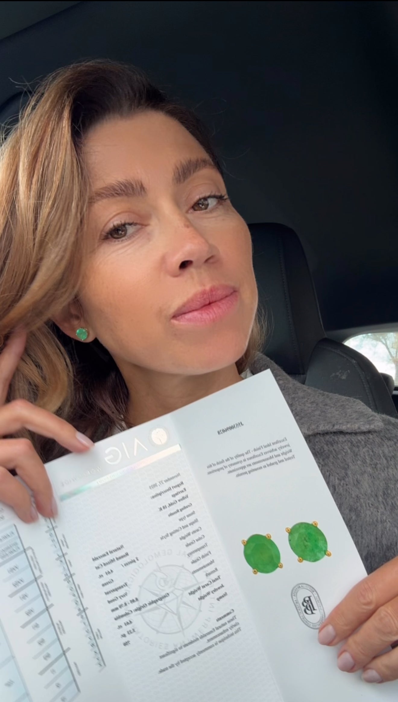 Orecchini con smeraldo 4.61