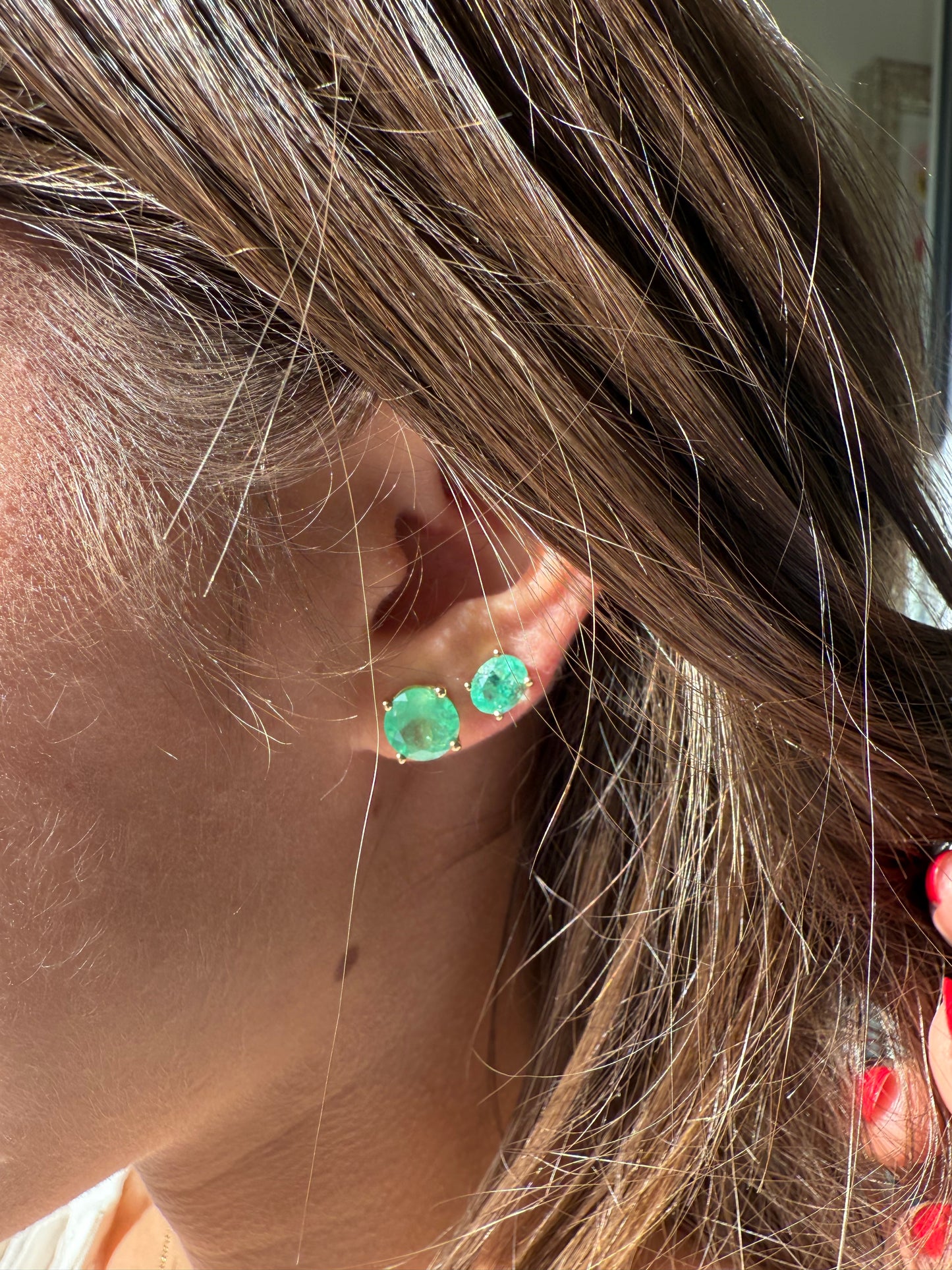 Orecchini con smeraldo 4.61